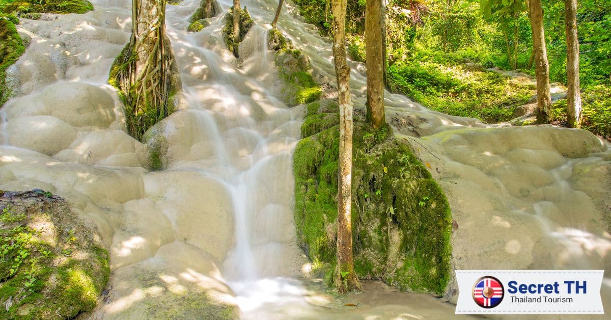 IX. Namtok Bua Tong-Nam Phu Chet Si National Park
