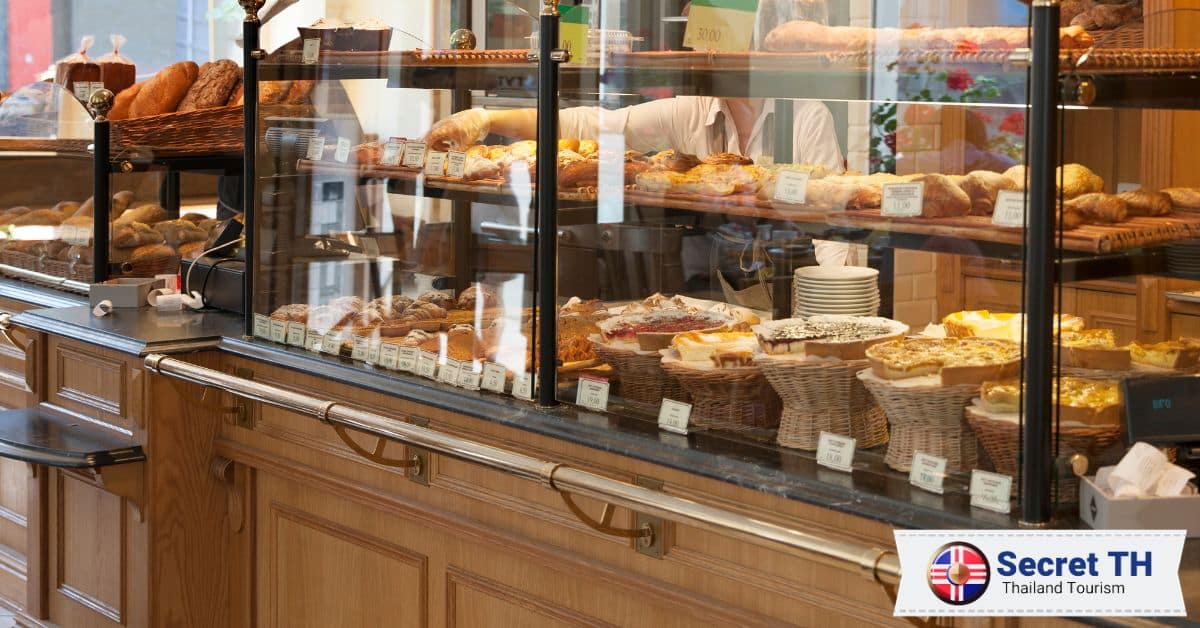 9. Get Some Cakes from Pia Soi 9 Bakery