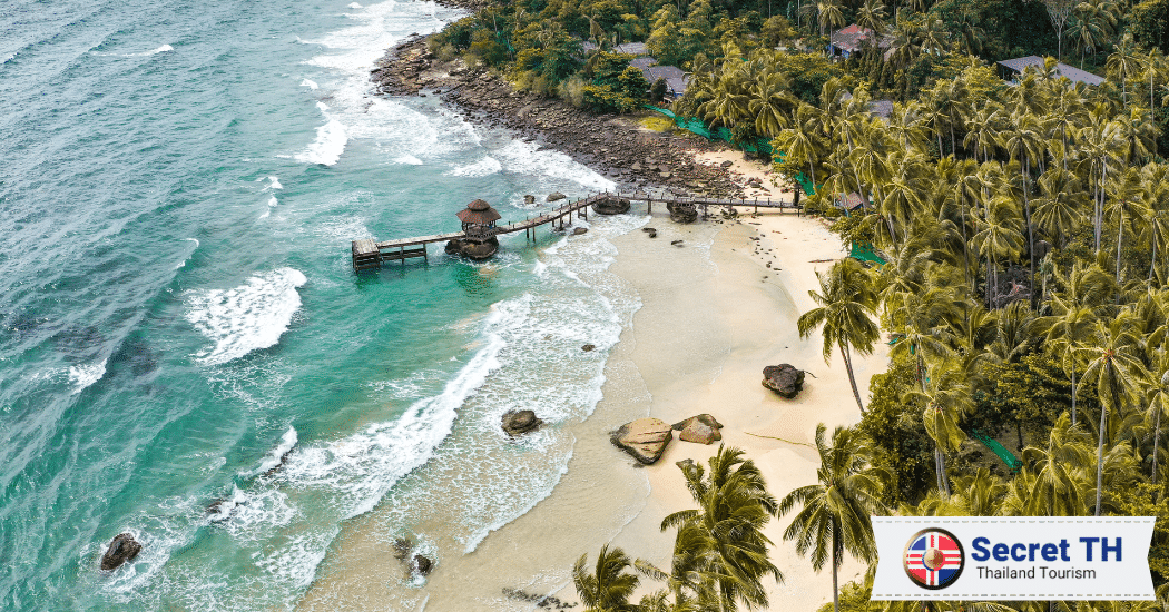 9. Lipa Noi Beach
