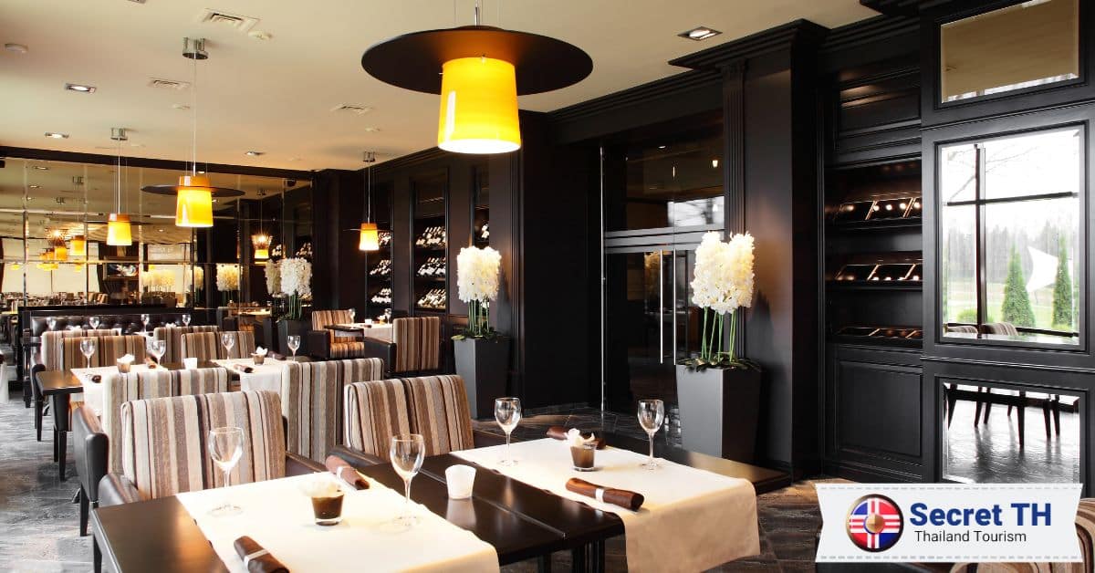 11. Natural Restaurant Phuket