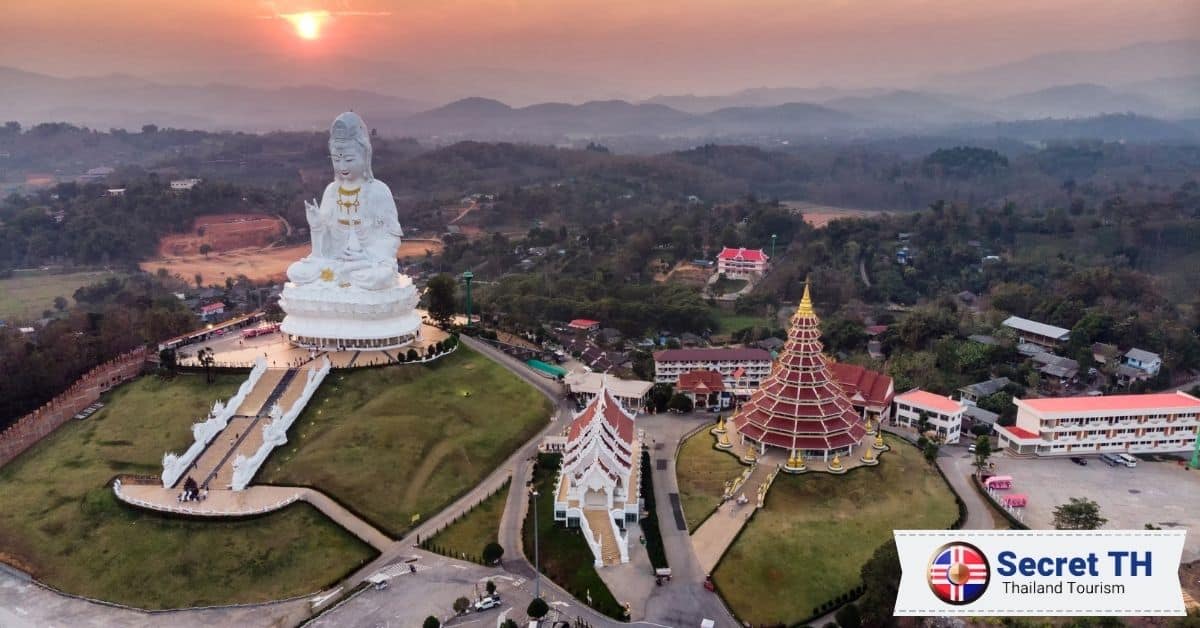 12. Wat Huay Pla Kang: Goddess of Mercy Chiang Rai