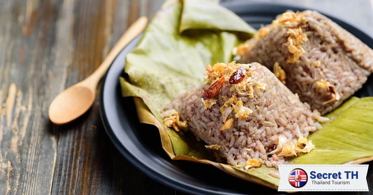 VII. Khao Kan Jin - Northern Thai Rice Tamales