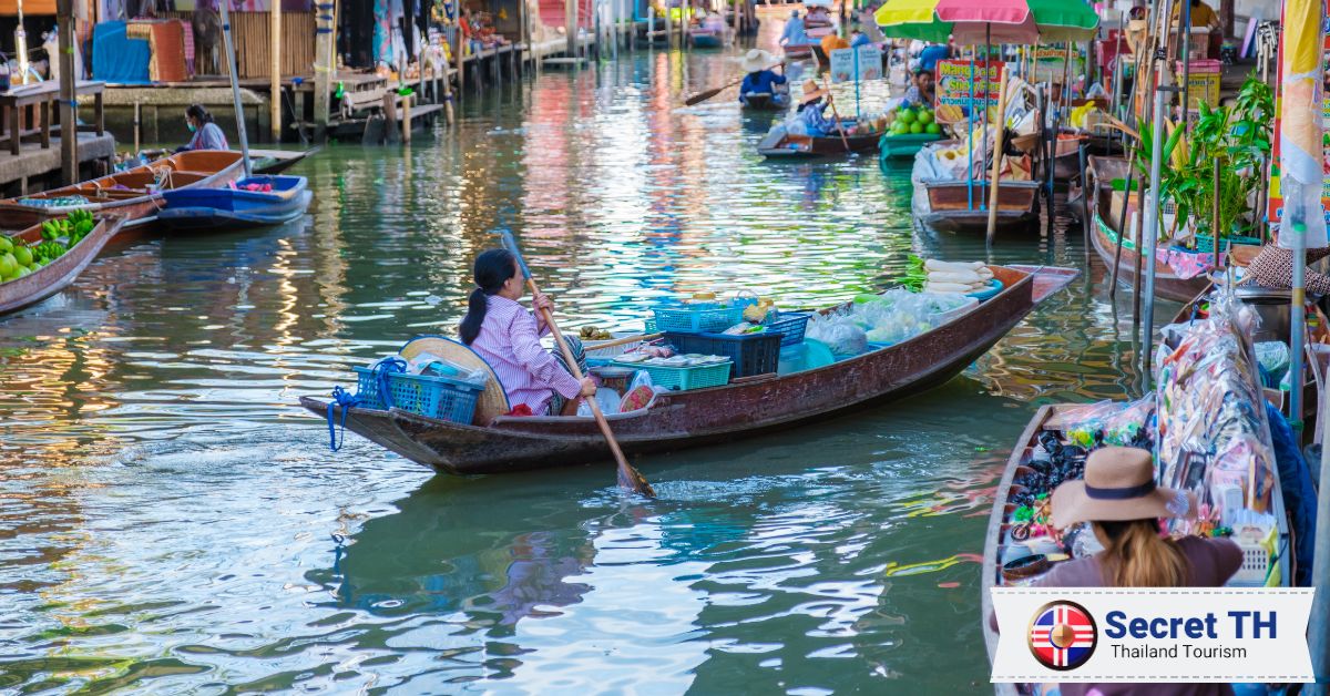 15. Damnoen Saduak Floating Market