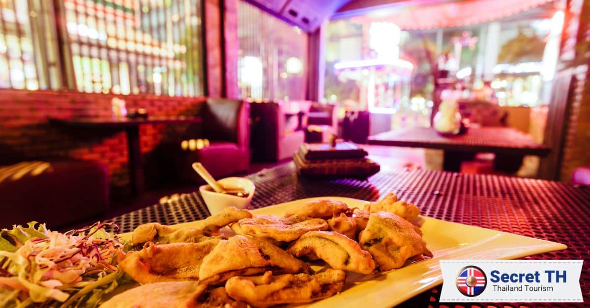 17. โรตีแถวนํ้า (Roti Taew Nam)
