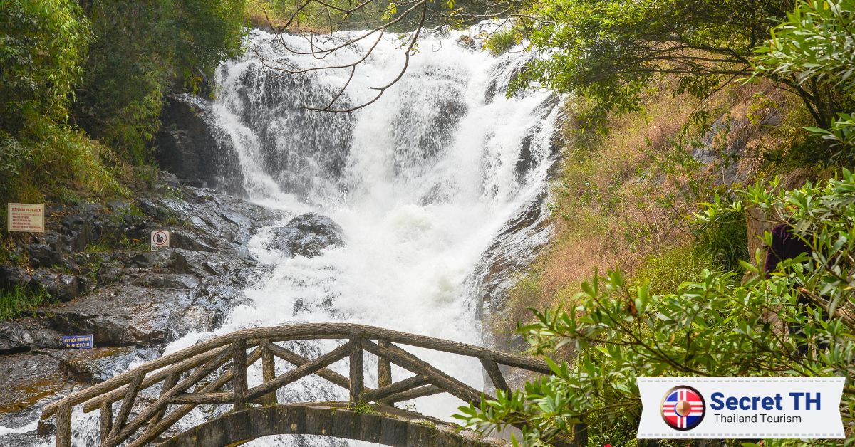 Hin Lat Waterfall