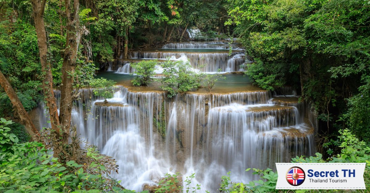 2. Srinagarindra Park