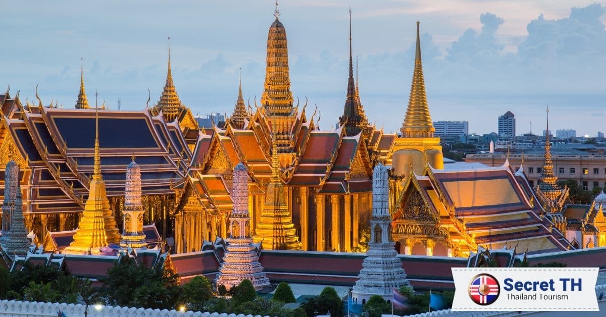 3. Wat Phra Chetuphon Wimon Mangkhalaram Rajwaramahawihan