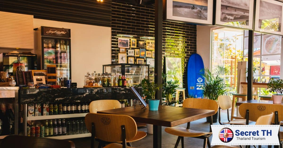 2. Free Bird Cafe