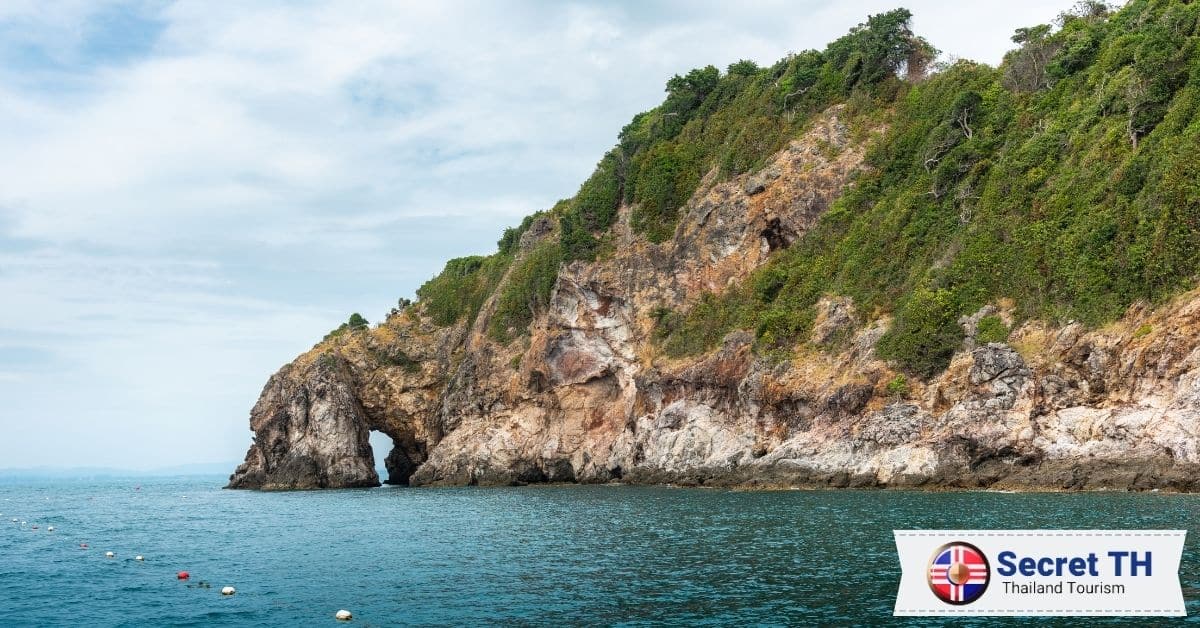 4. Ko Thalu (Island)