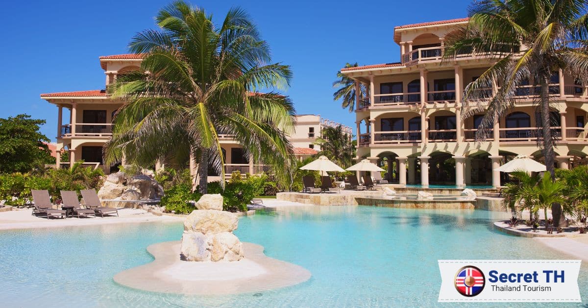 7. Haadtien Beach Resort