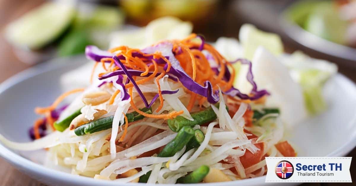Pad Thai Fai Look