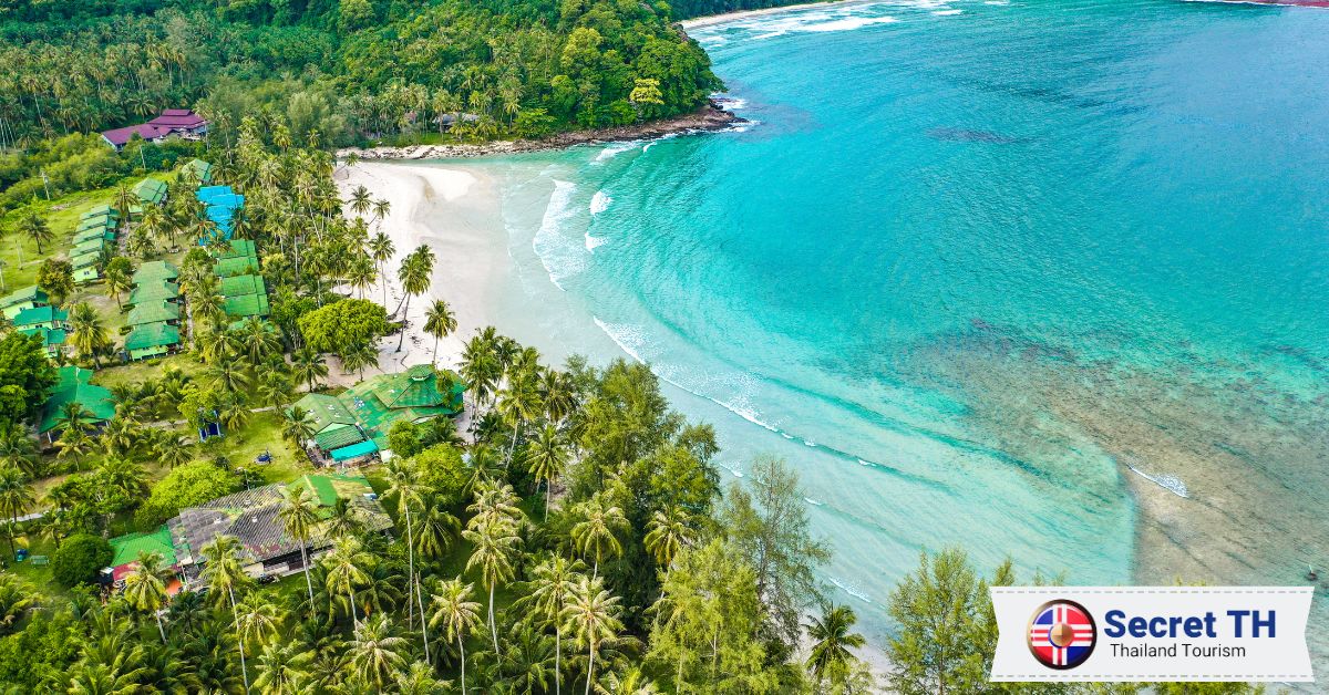VIII. Khlong Chak Beach