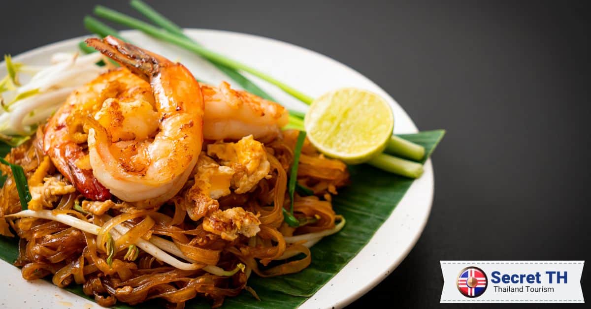 I. Pad Thai – the Classic Bangkok Street Food Delight