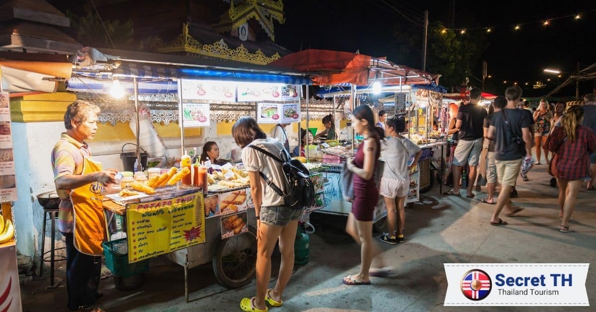 Lock Tien - Phuket Local Food Center