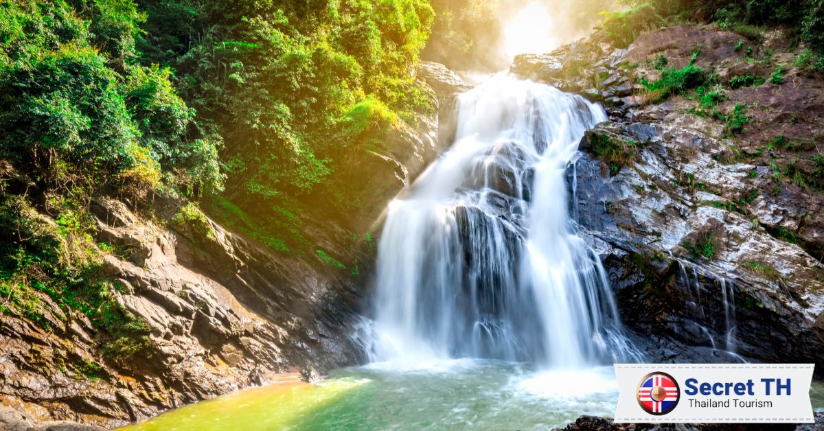Karom Waterfall